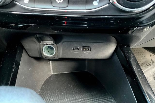 Used 2024 Chevrolet Trax LT w/ Driver Confidence Package FWD image 15