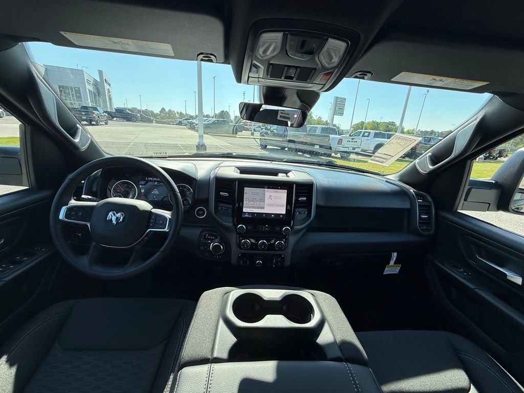 New 2026 RAM 1500 Warlock AWD/4WD image 12