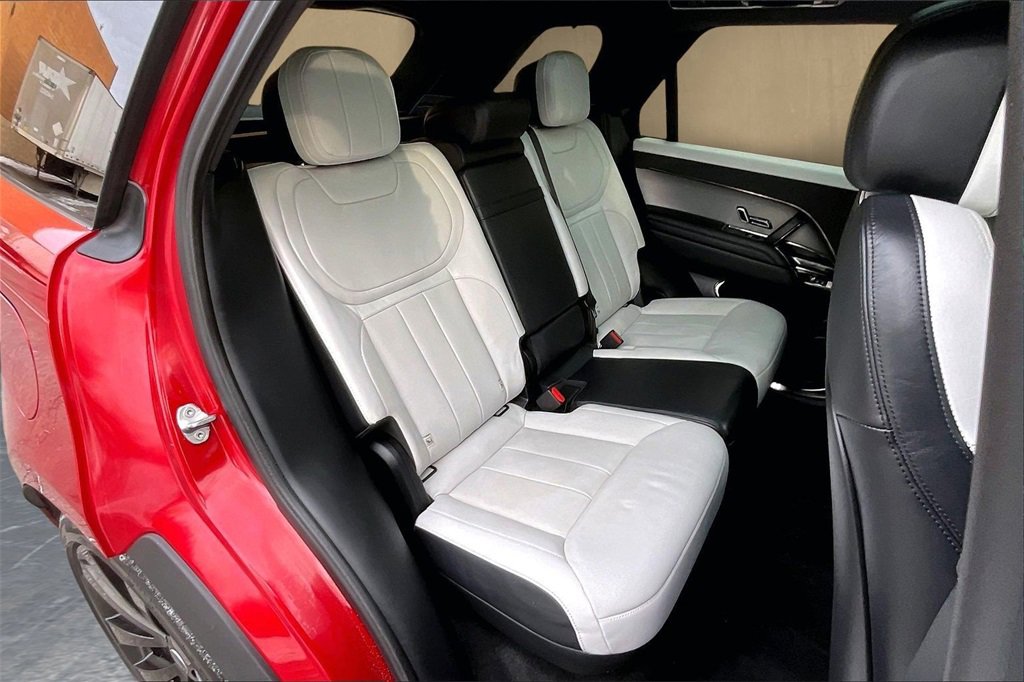 Used 2023 Land Rover Range Rover Sport SE Dynamic image 25