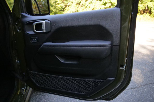 Used 2021 Jeep Wrangler Unlimited Rubicon AWD/4WD image 37