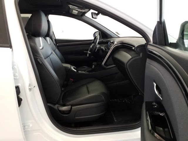 Used 2022 Hyundai Santa Cruz Limited AWD/4WD image 16
