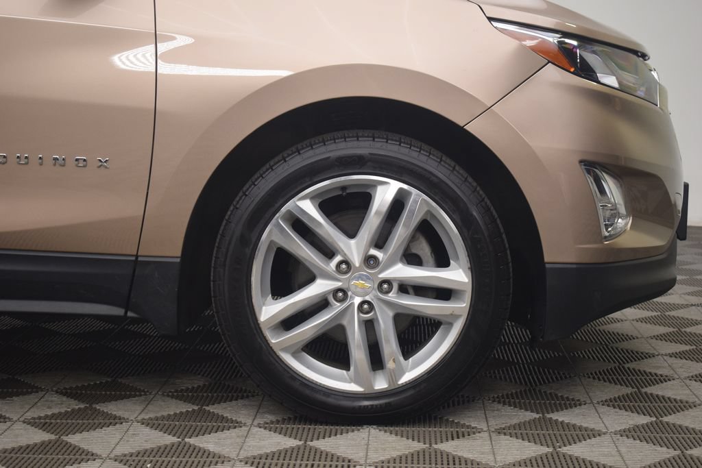 Used 2018 Chevrolet Equinox Premier AWD/4WD image 28