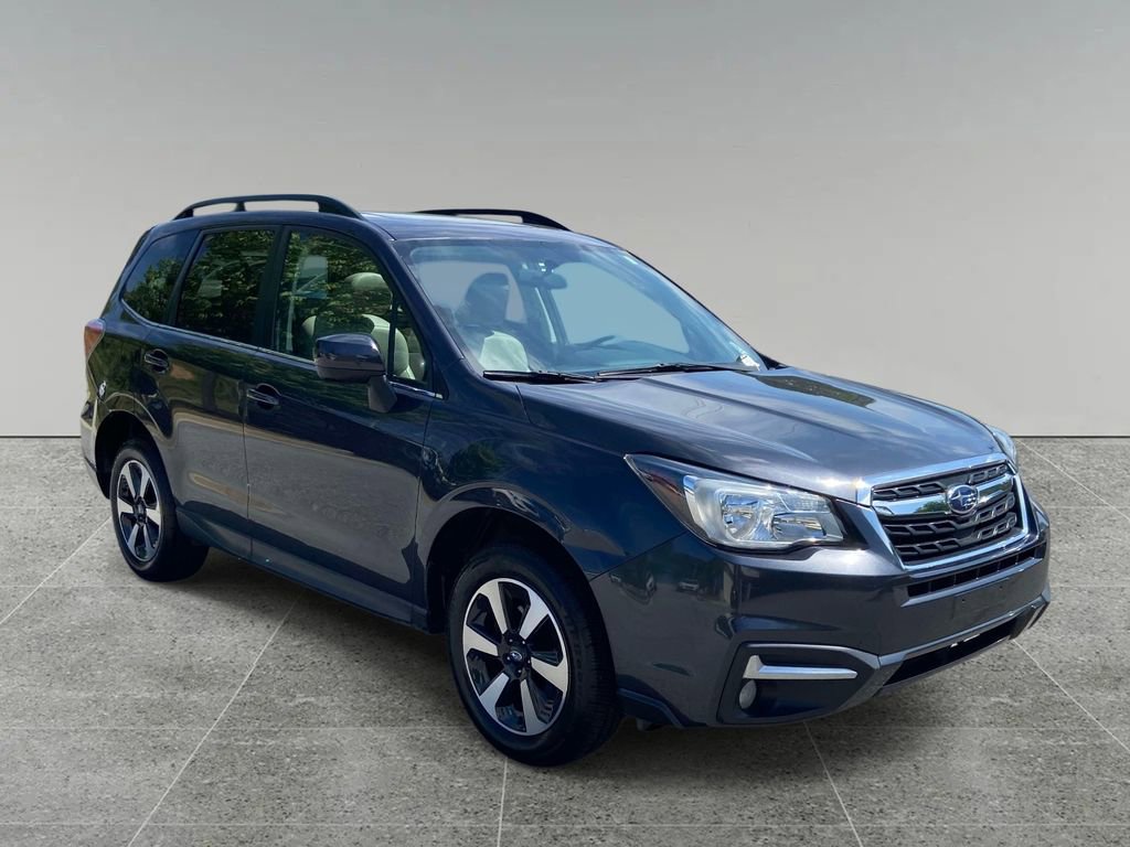 Used 2017 Subaru Forester 2.5i Limited AWD/4WD image 7