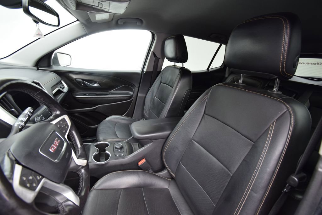 Used 2019 GMC Terrain SLT w/ Preferred Package image 17