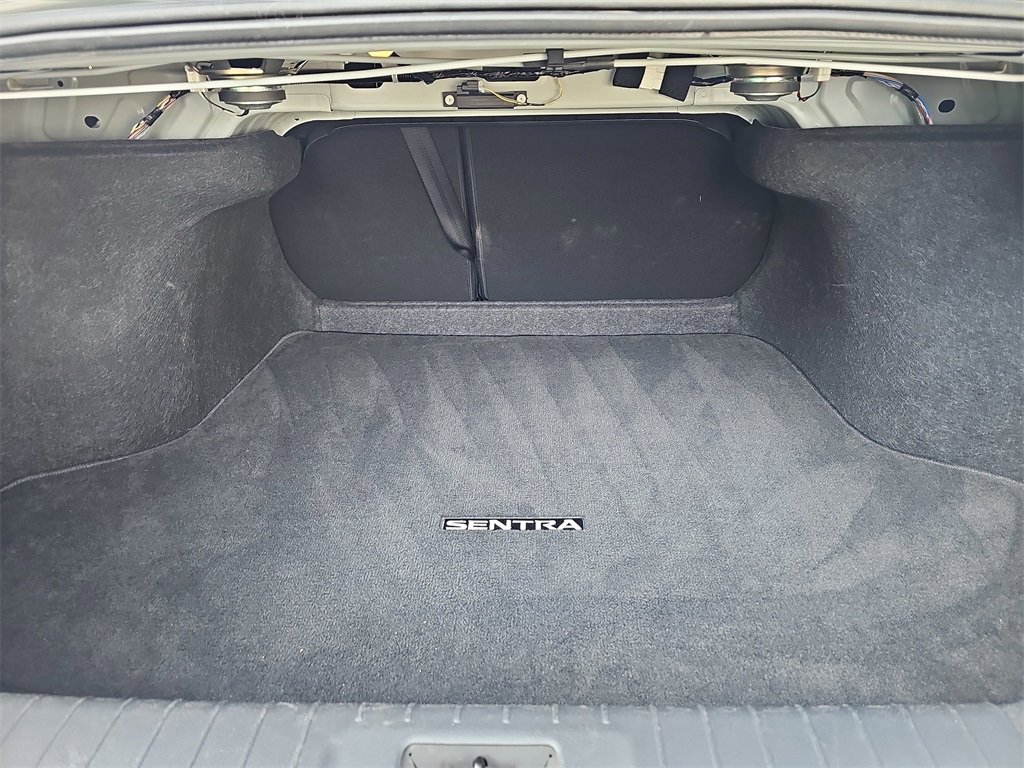 Used 2024 Nissan Sentra SV image 12