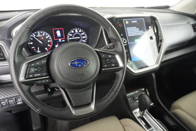 Used 2025 Subaru Ascent Premium AWD/4WD image 27