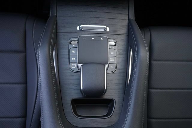 New 2026 Mercedes-Benz GLE 350 4MATIC image 17