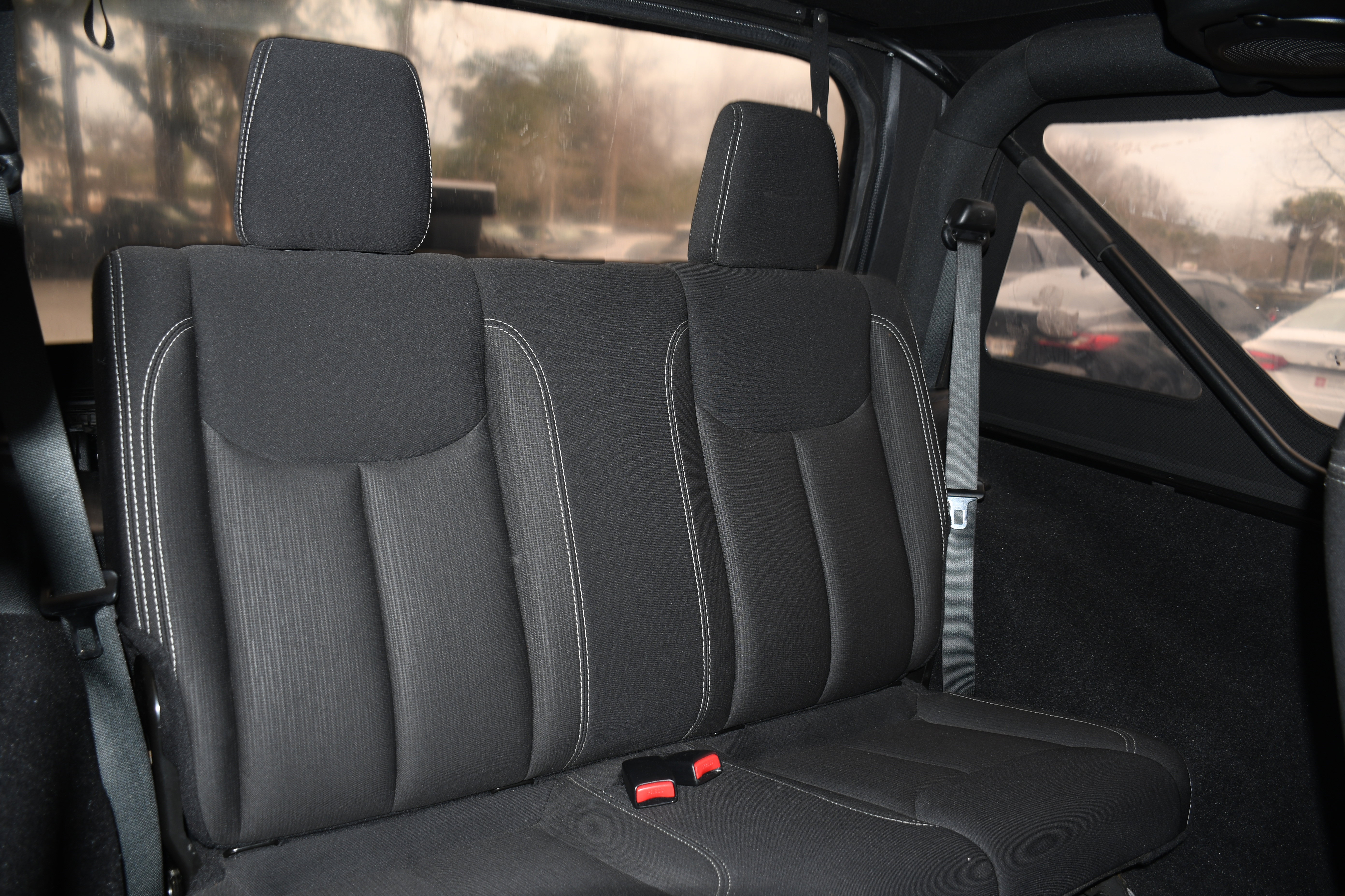 Used 2014 Jeep Wrangler Sahara w/ Connectivity Group image 18