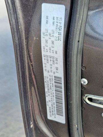 Used 2019 Jeep Cherokee Limited image 23