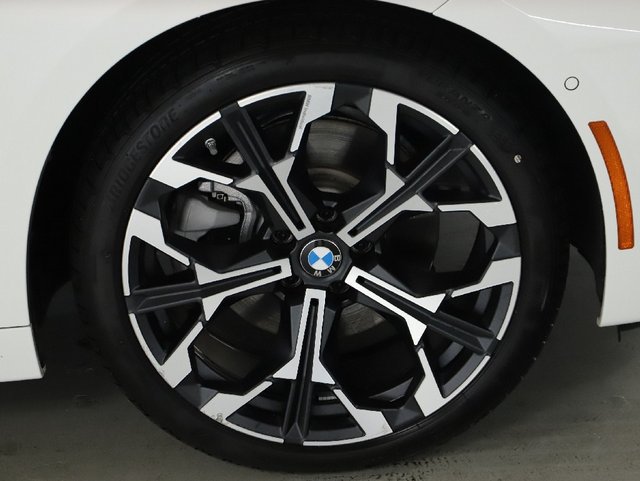 Used 2025 BMW 230i xDrive Coupe w/ Convenience Package AWD/4WD image 12