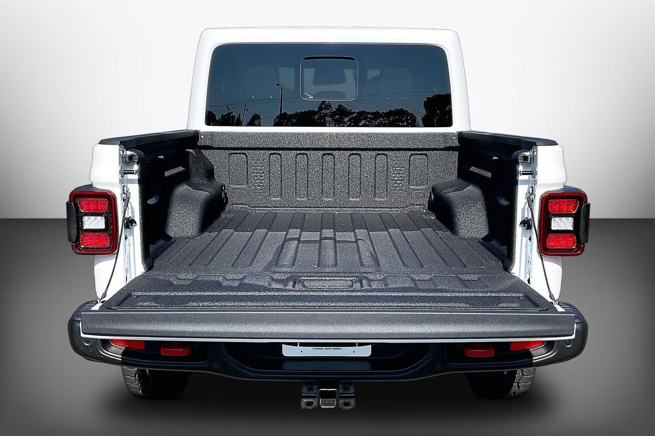 New 2026 Jeep Gladiator Rubicon AWD/4WD image 21