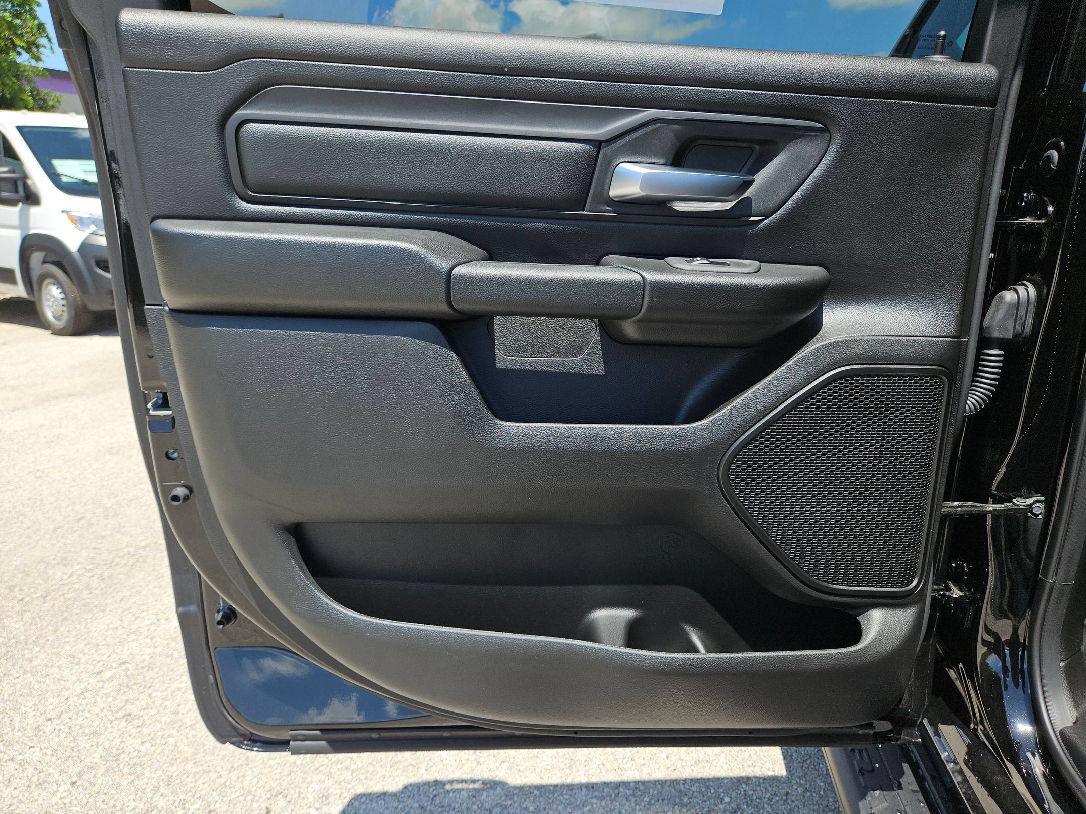 New 2026 RAM 1500 Express AWD/4WD image 14