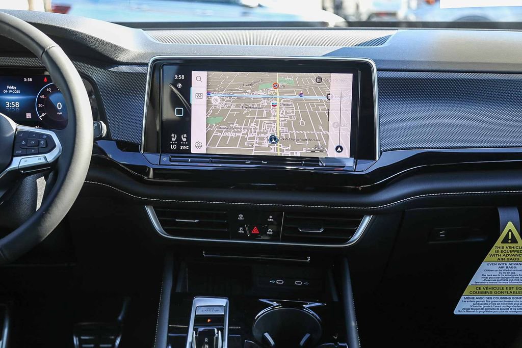 New 2026 Volkswagen Atlas Cross Sport SEL R-Line image 18