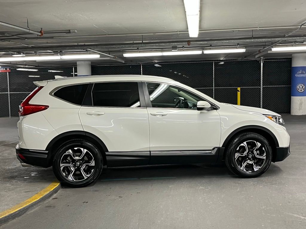 Used 2018 Honda CR-V Touring image 37