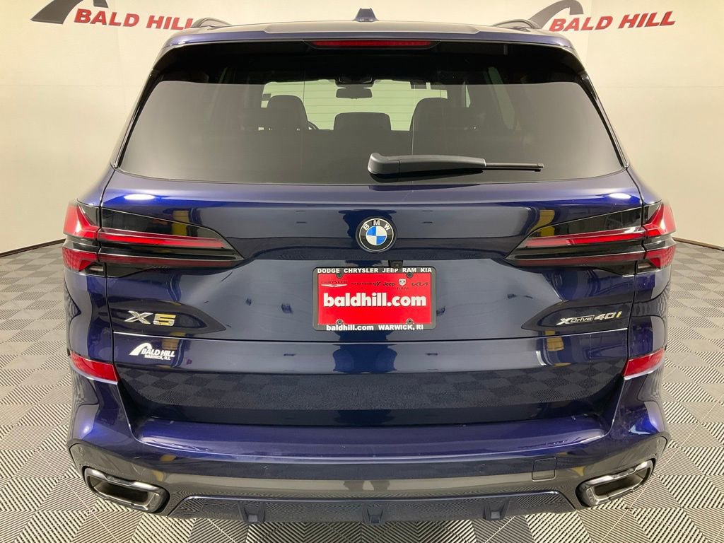 Used 2025 BMW X5 xDrive40i w/ Executive Package image 5