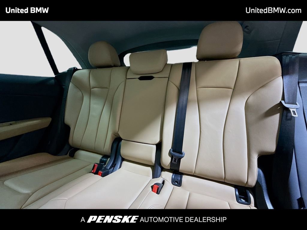 Used 2025 Audi Q8 Premium AWD/4WD image 13