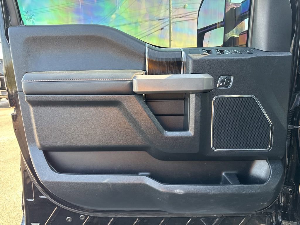 Used 2019 Ford F450 Platinum w/ Platinum Ultimate Package AWD/4WD image 34
