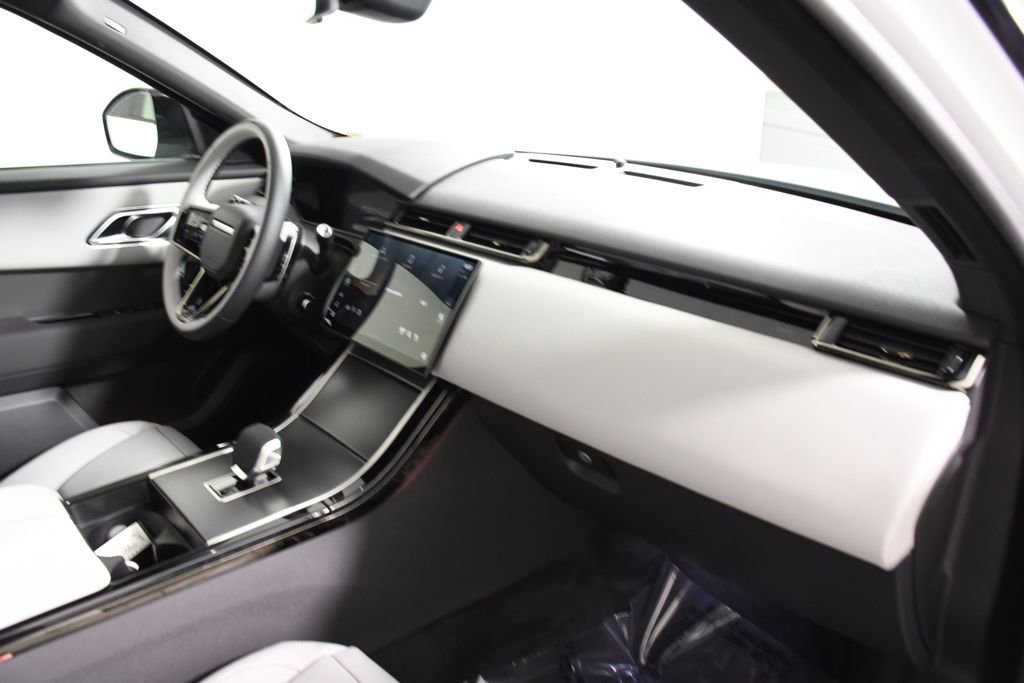 New 2026 Land Rover Range Rover Velar S AWD/4WD image 19
