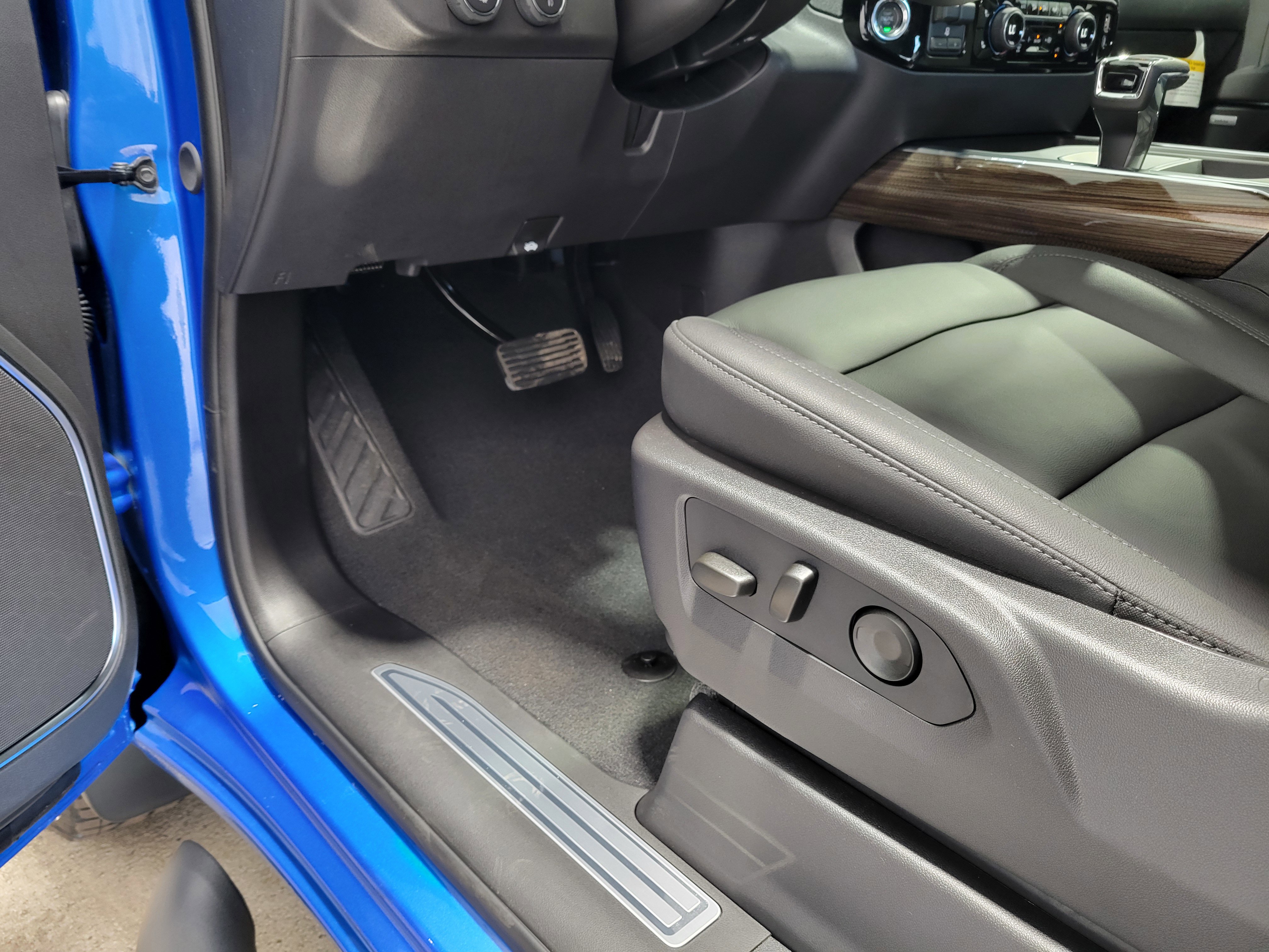 New 2026 Chevrolet Silverado 1500 LT Trail Boss w/ Convenience Package II image 29