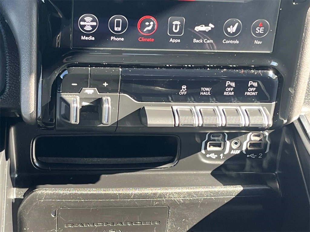 Used 2020 RAM 1500 Laramie image 22