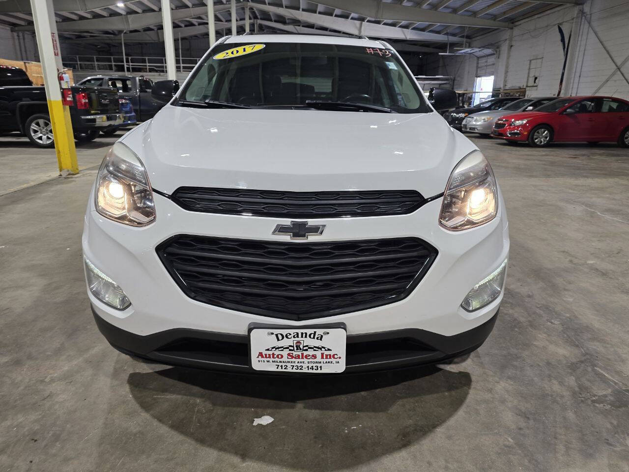 Used 2017 Chevrolet Equinox LT w/ Sport Edition AWD/4WD image 17