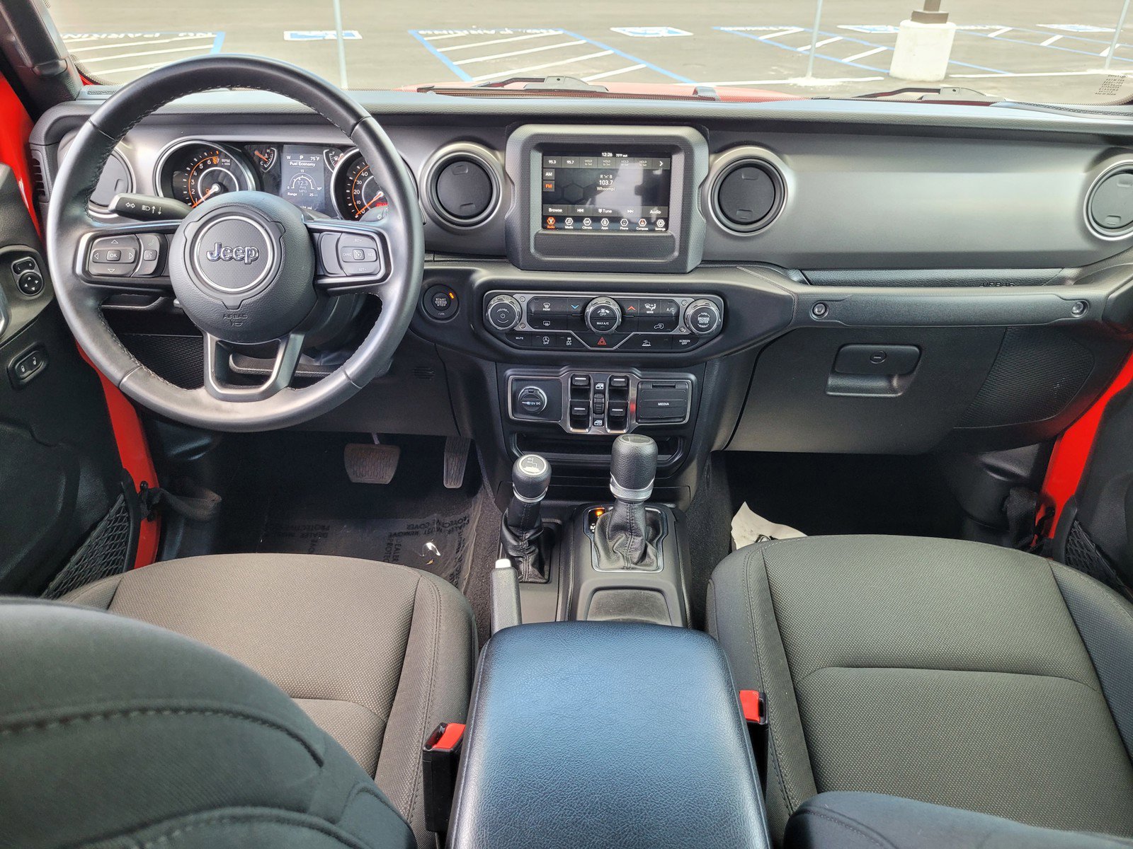 Used 2022 Jeep Gladiator Willys image 14