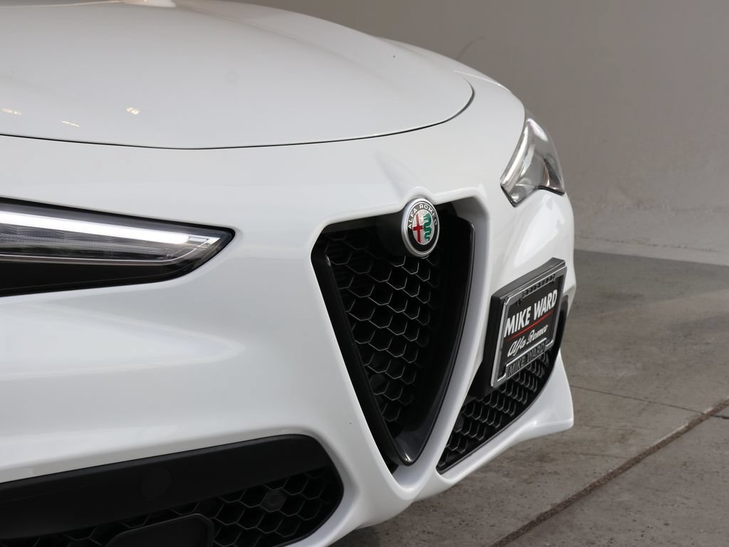 Used 2023 Alfa Romeo Stelvio Sprint AWD/4WD image 58