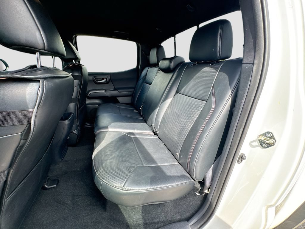 Used 2017 Toyota Tacoma TRD Pro AWD/4WD image 29