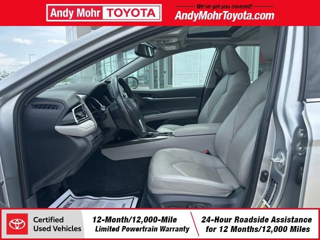 Certified 2022 Toyota Camry XLE w/ Navigation Upgrade Package image 10