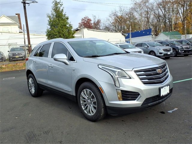Used 2017 Cadillac XT5 Luxury w/ LPO, Wheel Lock Package image 7