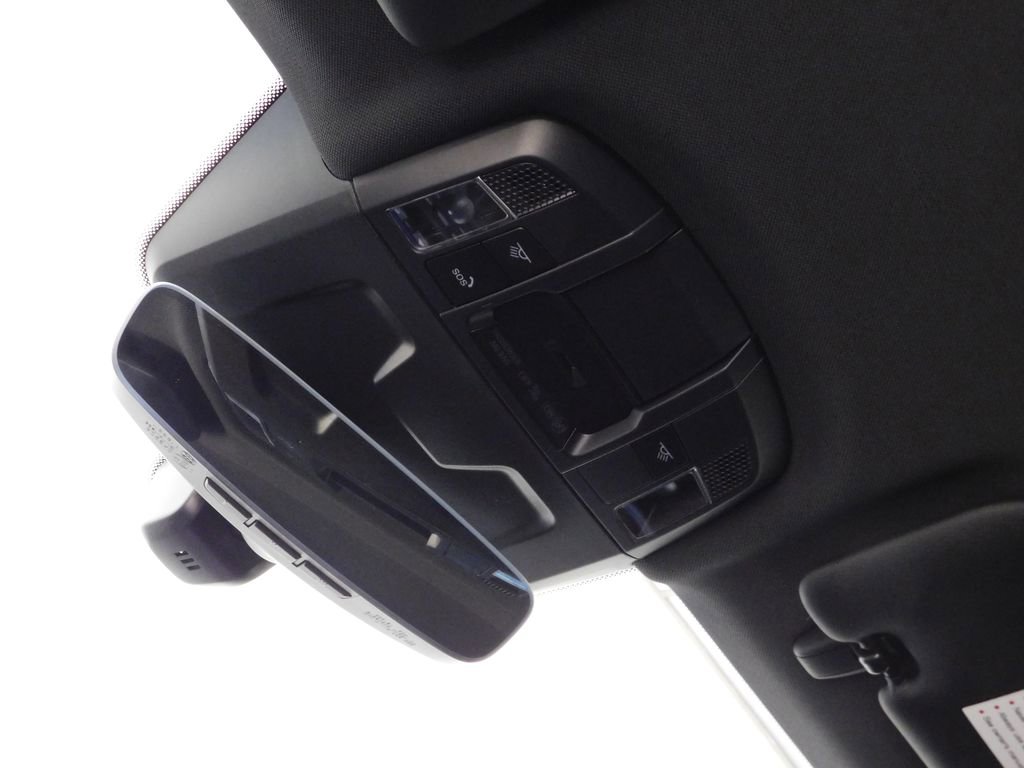 Used 2025 Porsche 911 Carrera T image 83