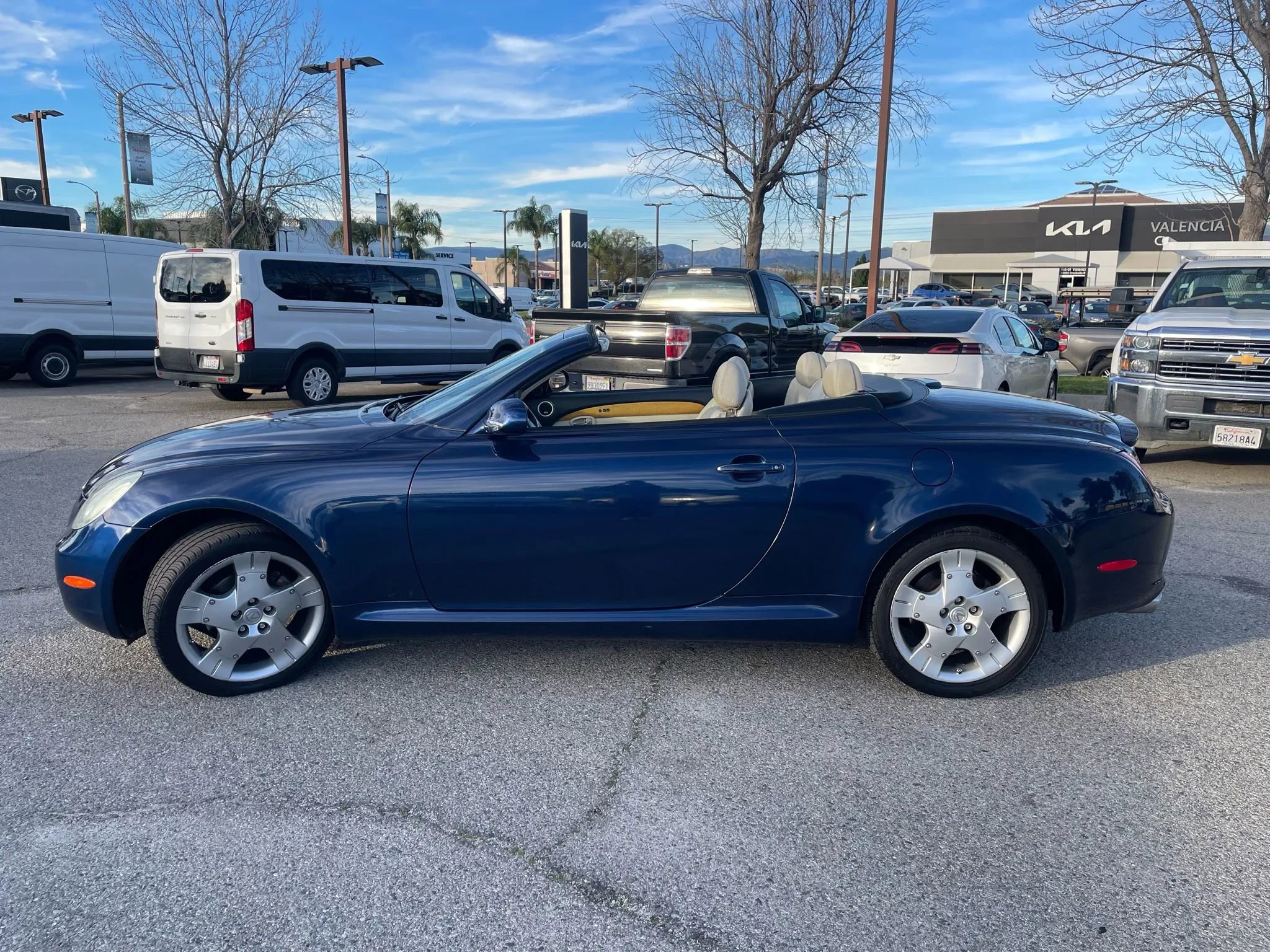 Used 2005 Lexus SC 430 Convertible image 6