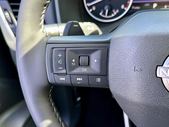 Certified 2026 Nissan Rogue SV w/ SV Premium Package image 16