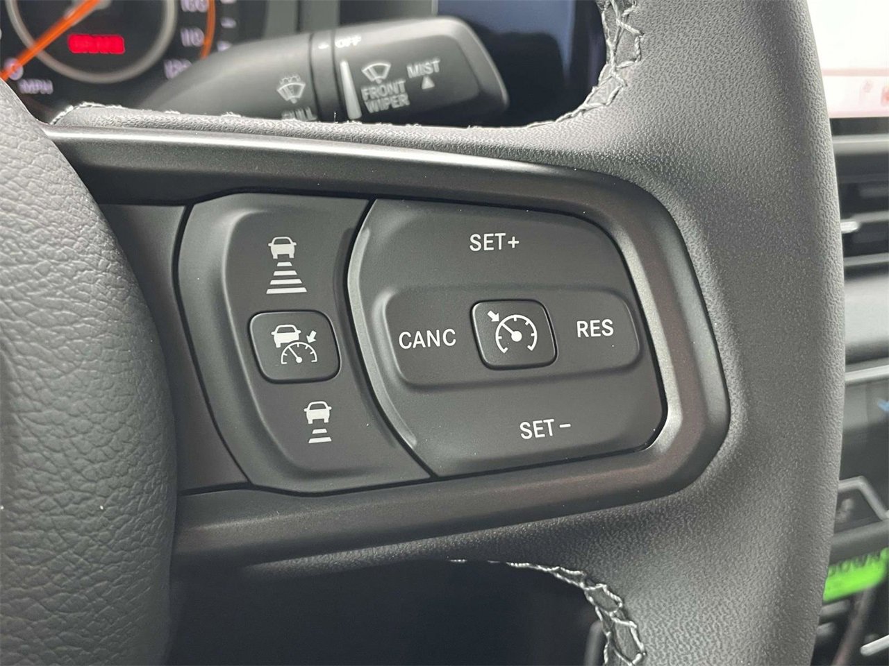 New 2025 Jeep Gladiator Sport image 14