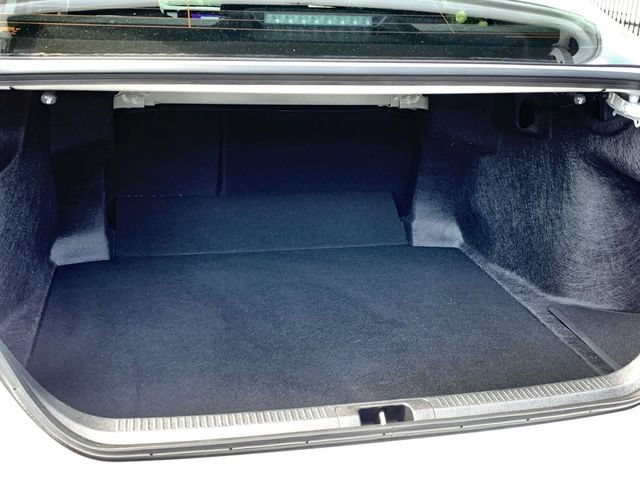 Used 2025 Toyota Camry LE FWD image 38