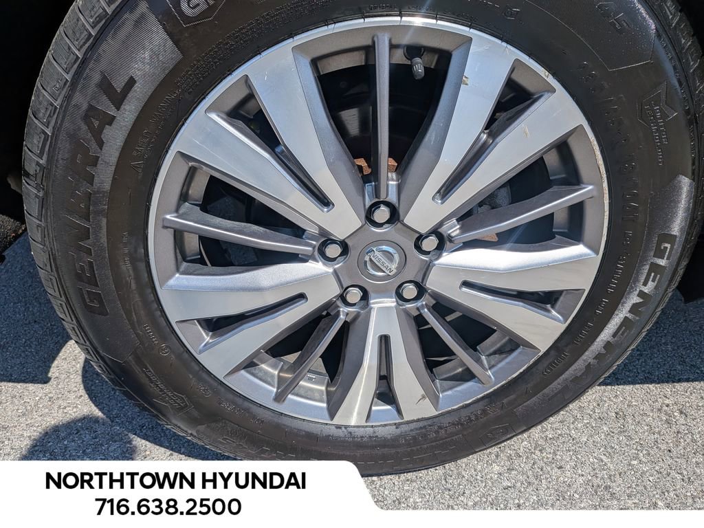 Used 2019 Nissan Pathfinder SL AWD/4WD image 47