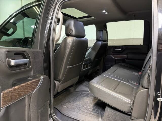 Used 2022 GMC Sierra 2500 Denali w/ Denali Ultimate Package AWD/4WD image 27