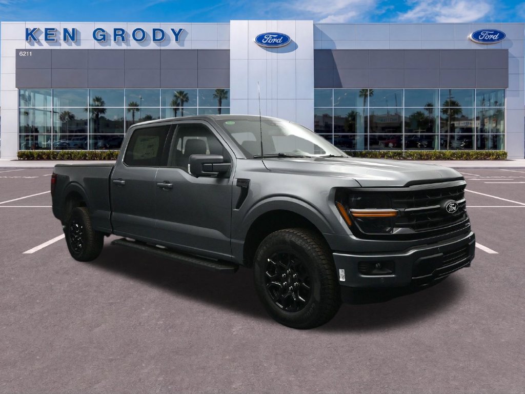 New 2026 Ford F150 XLT w/ Equipment Group 302A MID AWD/4WD 360° Tour