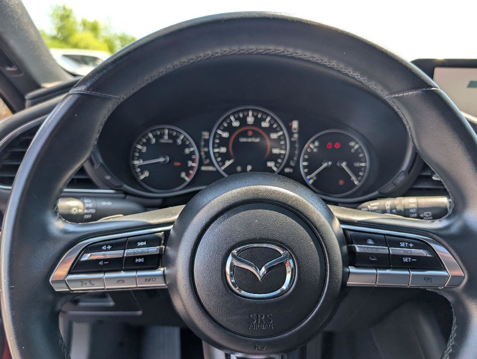 Used 2021 MAZDA MAZDA3 s AWD/4WD image 14