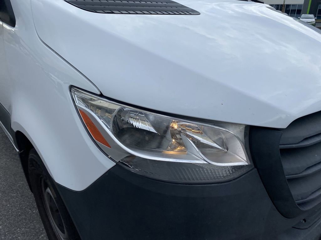 Used 2024 Mercedes-Benz Sprinter 2500 image 20