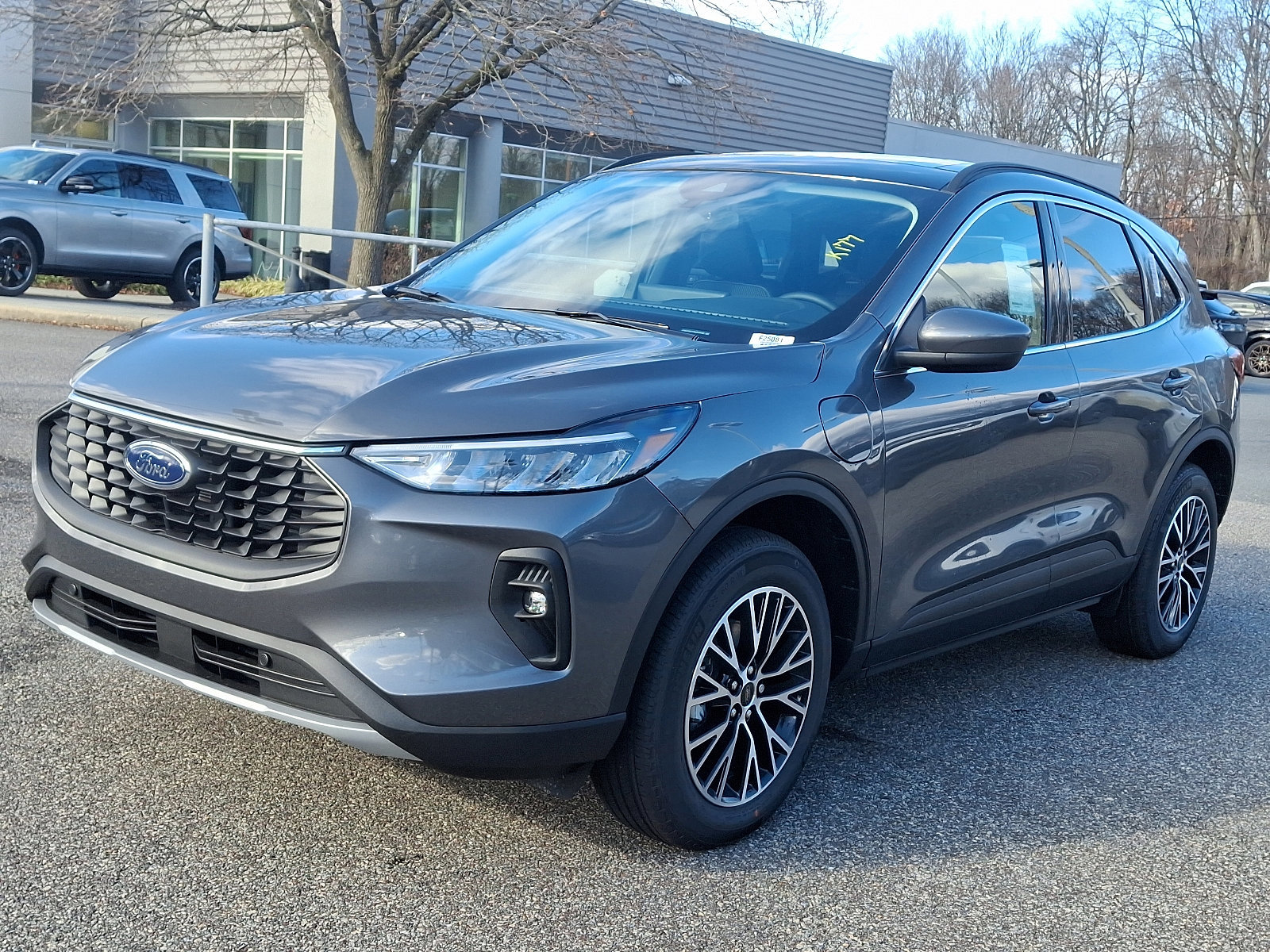 New 2025 Ford Escape Plug-in Hybrid w/ Class II Trailer Tow Package image 3