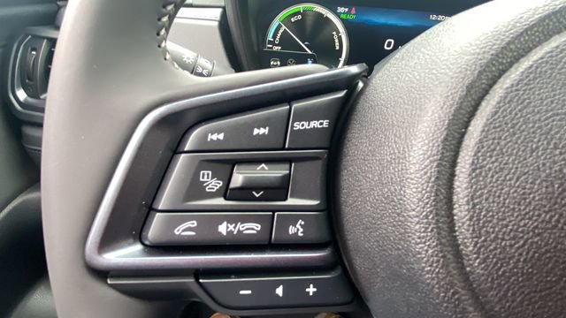 Used 2025 Subaru Forester Limited image 24