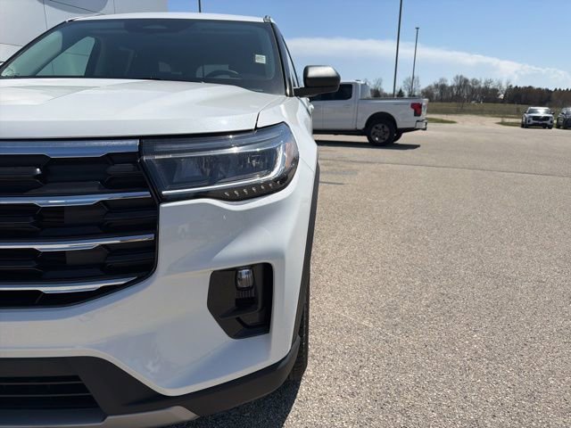 New 2026 Ford Explorer Active AWD/4WD image 11