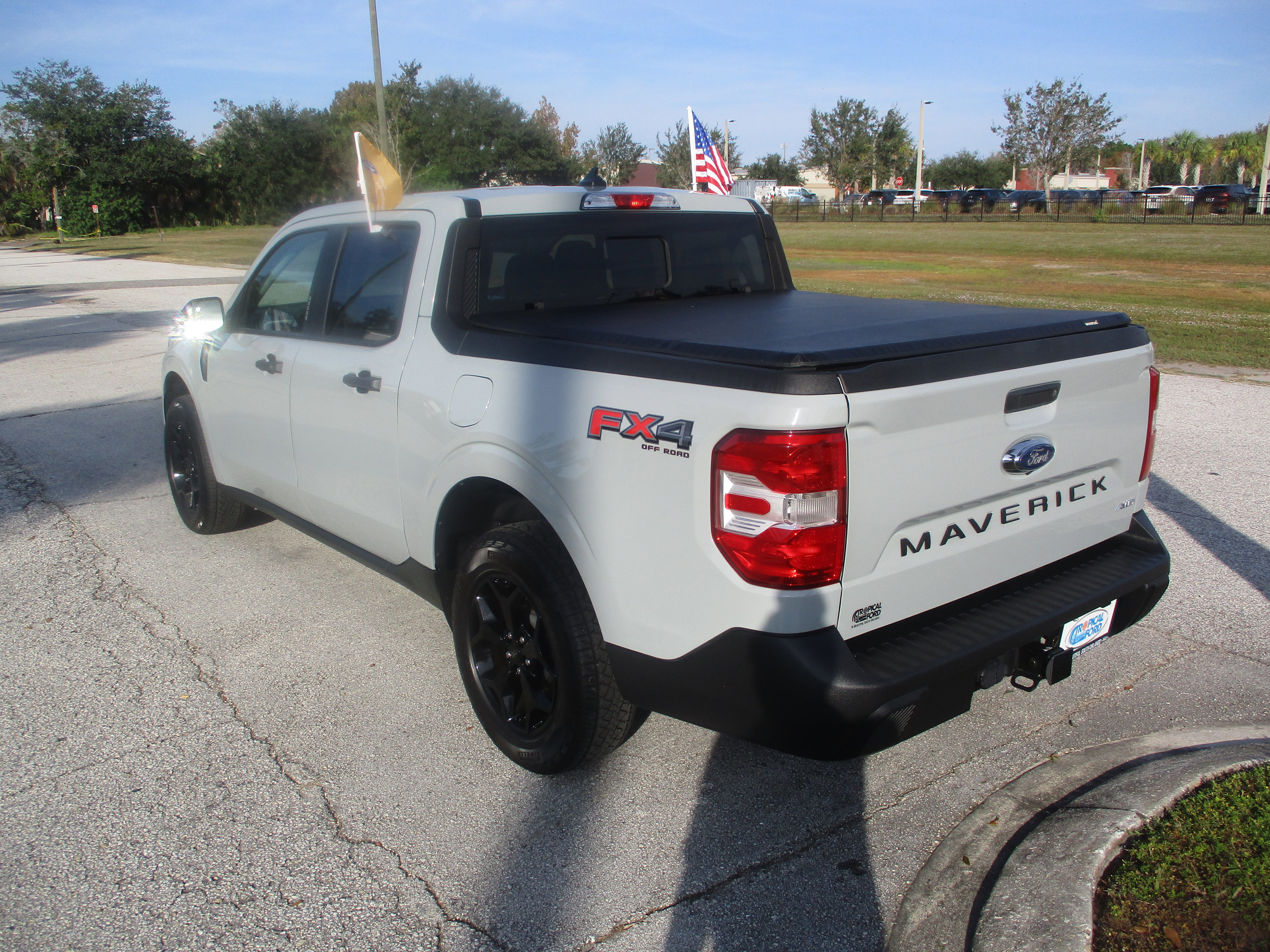 Certified 2022 Ford Maverick XLT w/ Equipment Group 300A Standard image 5