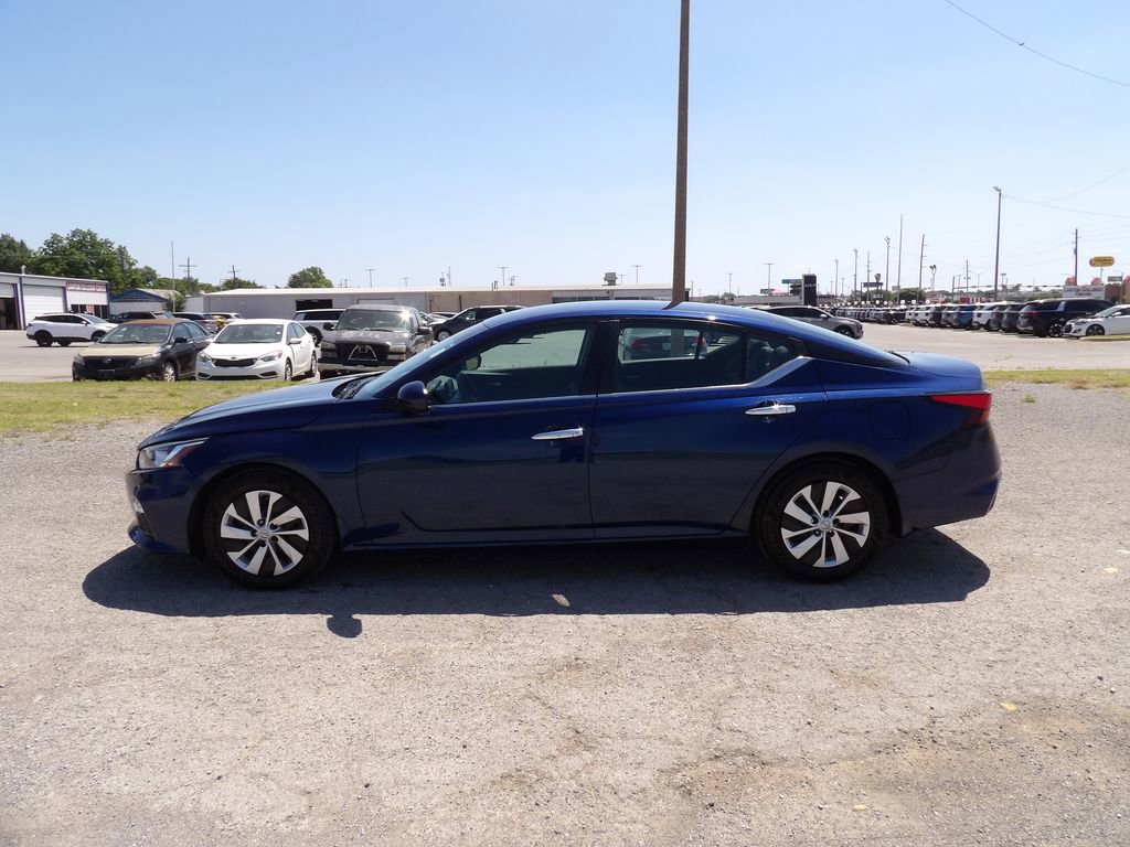 Used 2021 Nissan Altima 2.5 S w/ Driver Assist Package FWD image 1