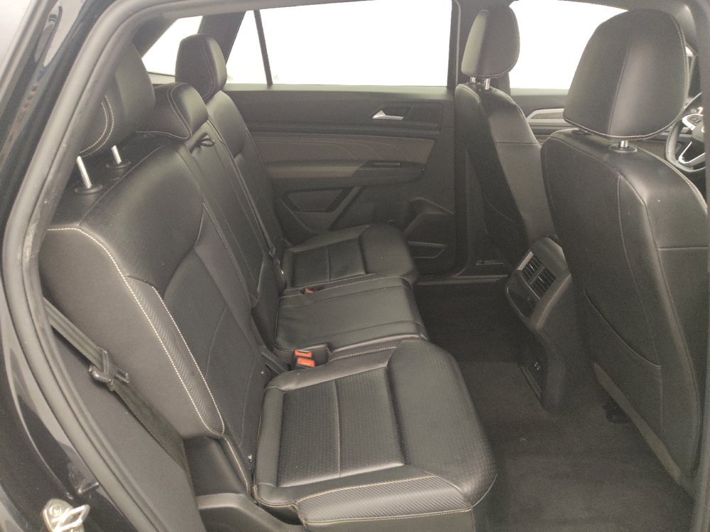 Used 2022 Volkswagen Atlas Cross Sport SE FWD image 19