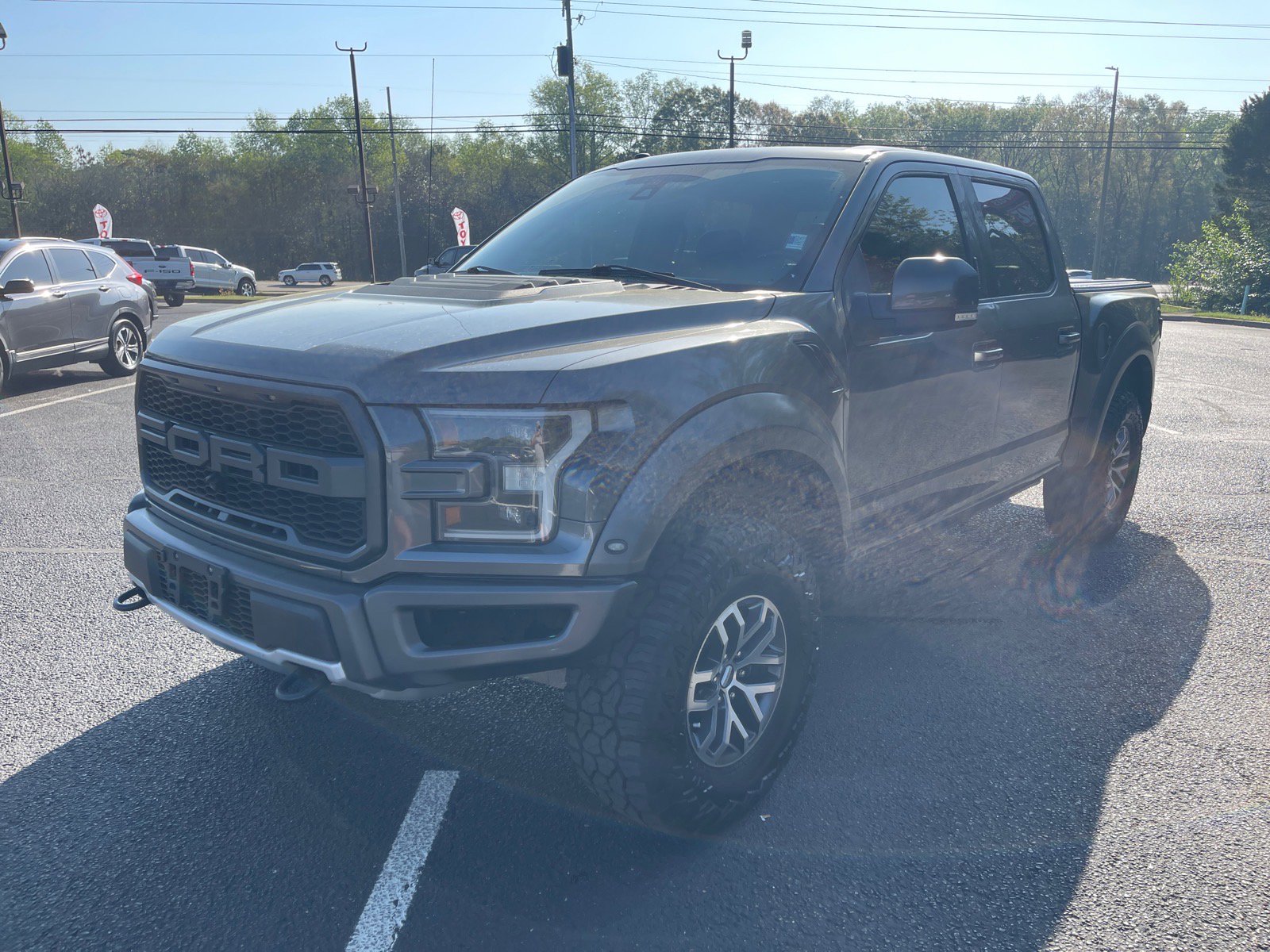 Used 2018 Ford F150 Raptor w/ Equipment Group 802A Luxury image 3