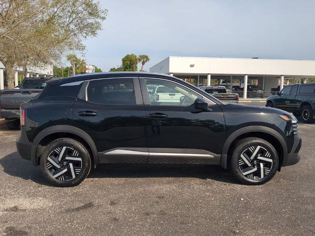 Certified 2026 Nissan Kicks SV image 3