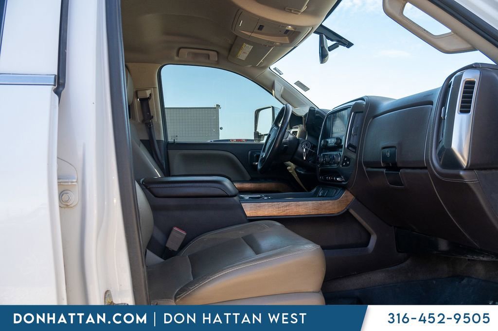 Used 2017 Chevrolet Silverado 3500 LTZ w/ Duramax Plus Package image 20