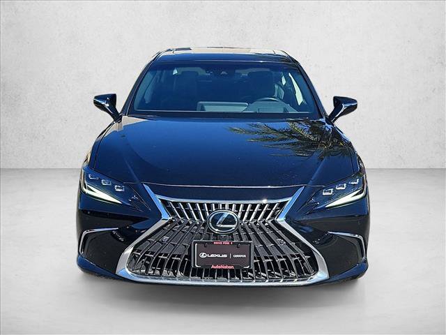 Used 2024 Lexus ES 300h w/ Accessory Package (Z1) FWD image 2